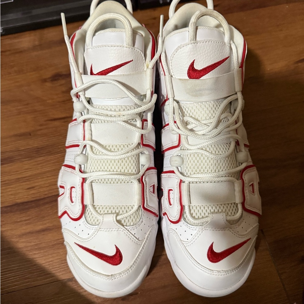 Oh wow more uptempos 🙄